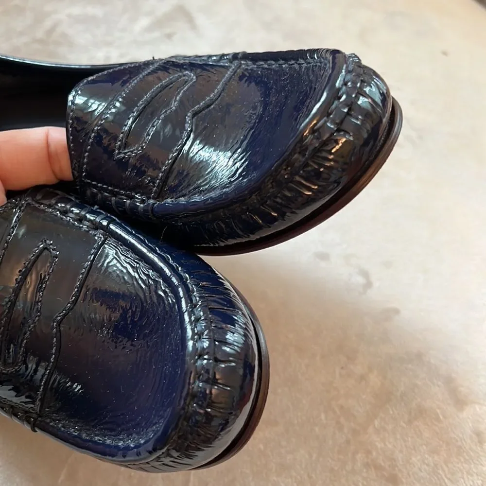 *Antonio Melani* Navy Blue Patent Classic Loafers Sz 8.5N